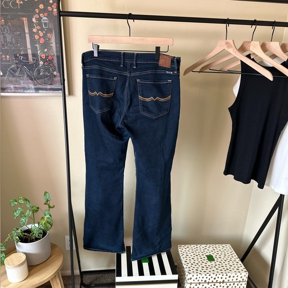 Lucky Brand Sweet’N Low Bootcut Jeans Size 14 (32) Regular - Picture 3 of 13